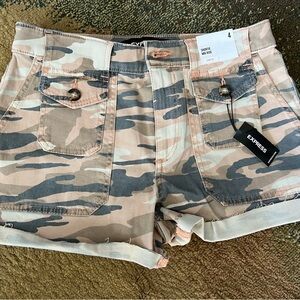 Express Women's Tan and Gray Cargo Shorts